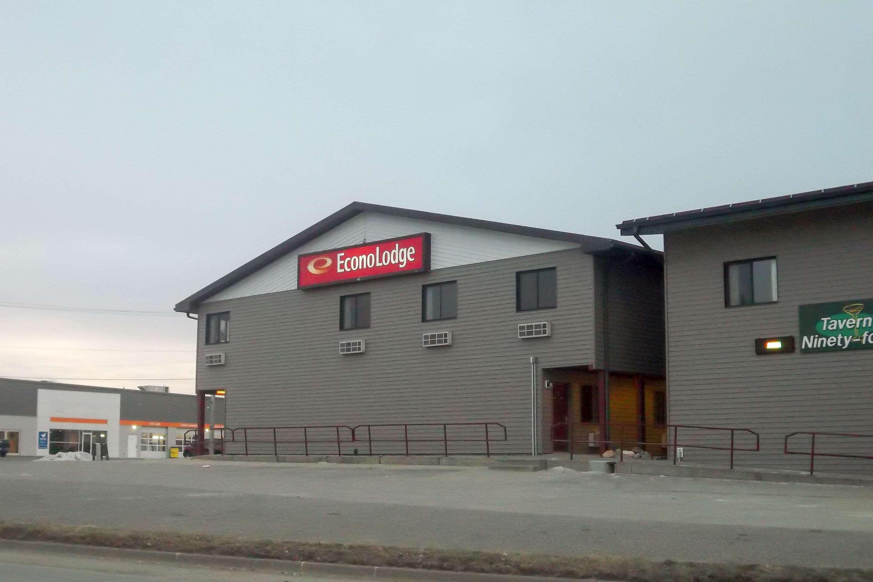 Econo Lodge - Valley City Exterior photo