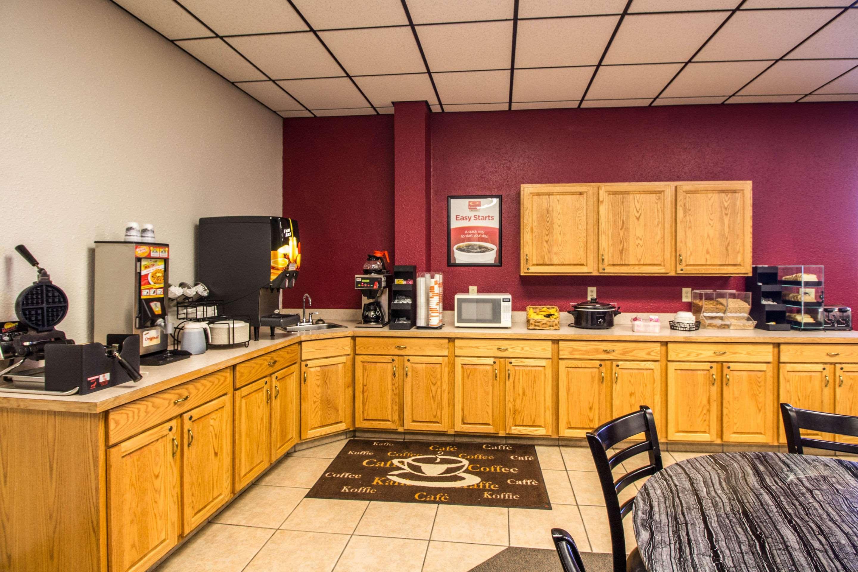 Econo Lodge - Valley City Exterior photo